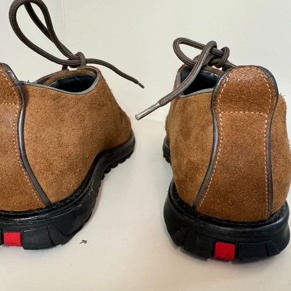 Prada original boots. Good condition. - Picture 2 of 3